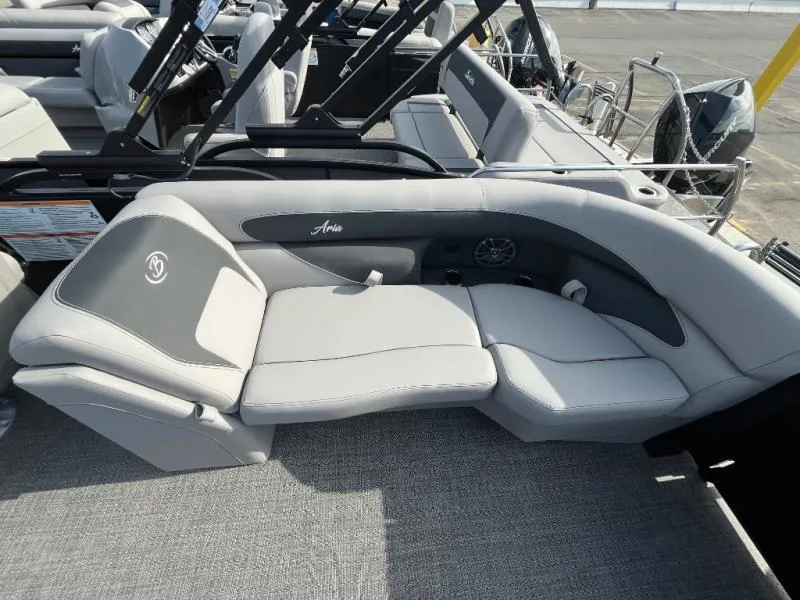 Slide: The Image of Aria A22QC 2025 - 11