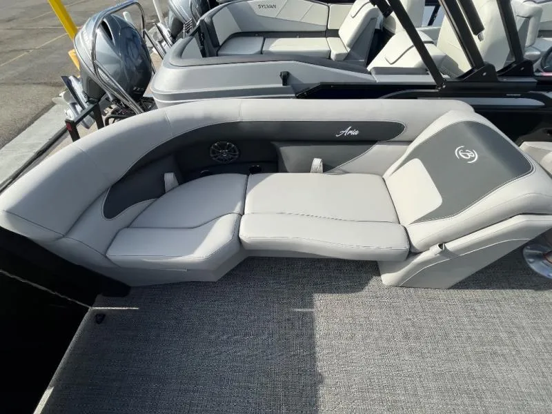 Slide: The Image of Aria A22QC 2025 - 12