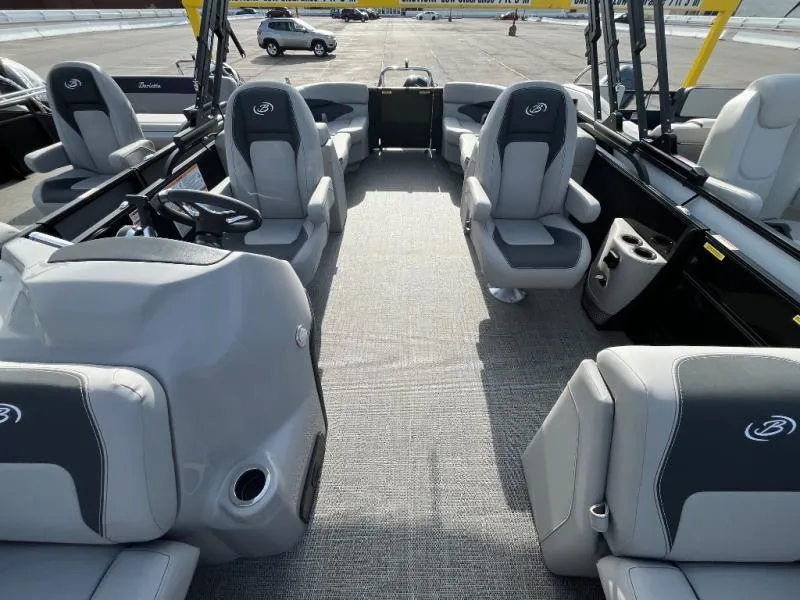 Slide: The Image of Aria A22QC 2025 - 7