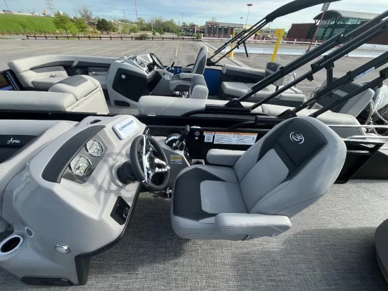 Slide: The Image of Aria A24UC 2025 - 9