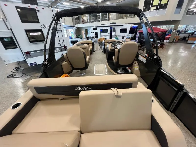 Slide: The Image of Cabrio C22UC 2025 - 14