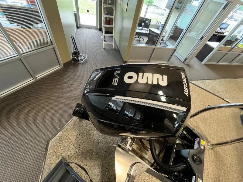 Slide: The Image of Cabrio C22UC 2025 - 15