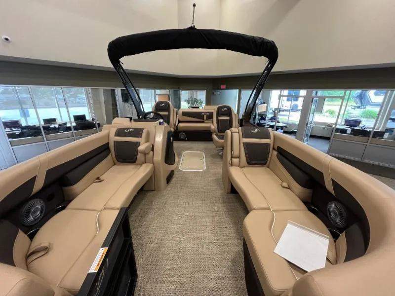 Slide: The Image of Cabrio C22UC 2025 - 4