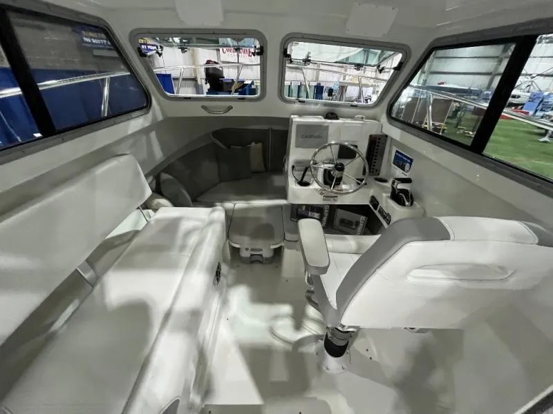 Slide: The Image of Sport Cabin 2420SC 2025 - 11