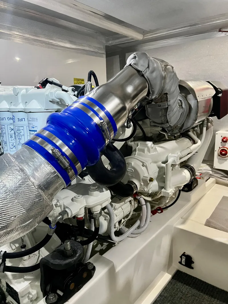 Slide: The Image of Maritimo M51 2020 - 70