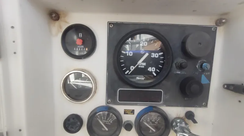 Slide: The Image of Beneteau Oceanis 390 1990 - 58