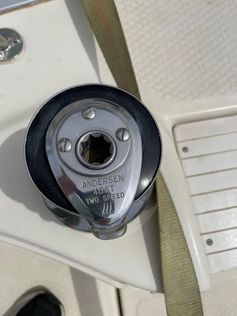 Slide: The Image of Close-up of Andersen 46ST two-speed winch on 2005 Hake Seaward 32RK sailboat. - 11