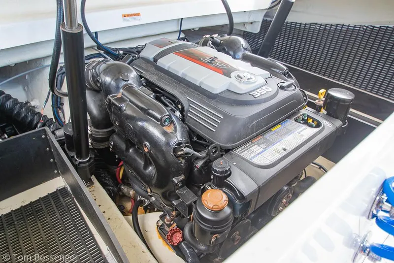 Slide: The Image of Engine of 2018 Monterey MX6 Surf Edition boat, showcasing detailed components and design. - 28