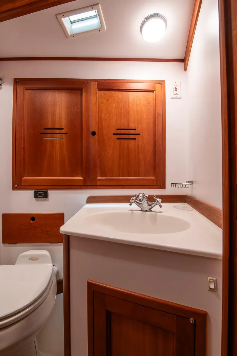 Slide: The Image of Hinckley Yachts Sou'wester 51 1993 - 50