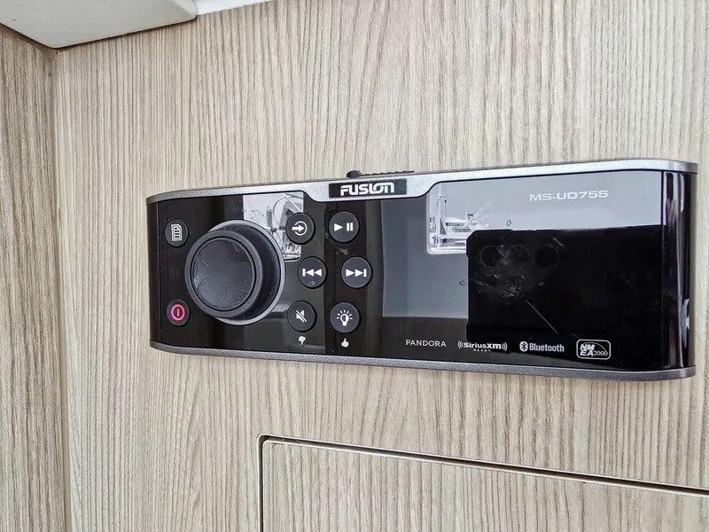 Slide: The Image of Fusion MS-UD755 stereo system on Aquila 36 Sport 2020, featuring Bluetooth and Pandora connectivity. - 13