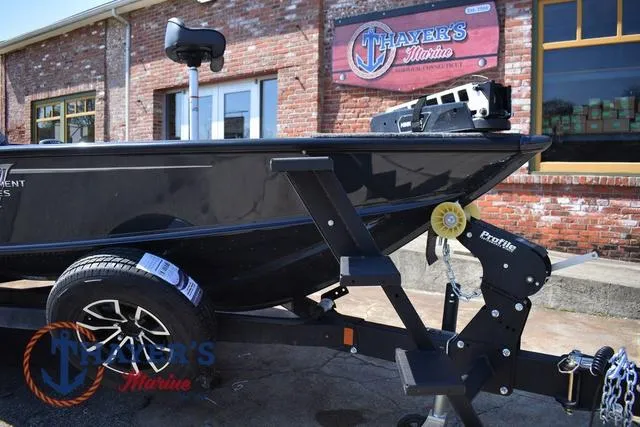 Slide: The Image of Lund 1875 Pro-V Bass XS 2025 - 9