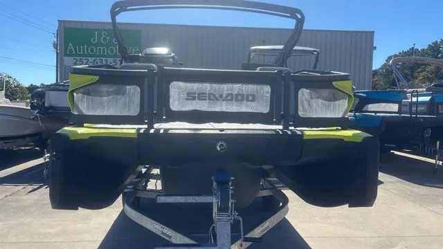 Slide: The Image of Sea-Doo SWITCH 18 SPORT 230 HP 2025 - 8