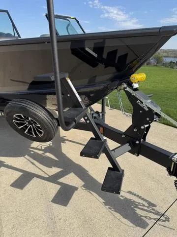 Slide: The Image of Lund 1875 Crossover XS 2025 - 4