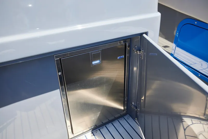 Slide: The Image of Midnight Express 43' Open 2017 - 15