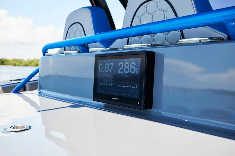 Slide: The Image of Midnight Express 43' Open 2017 - 16