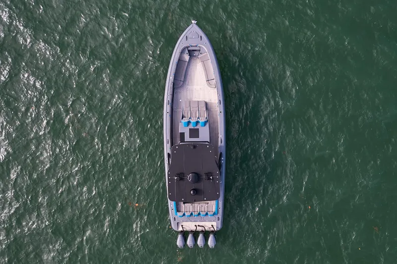 Slide: The Image of Midnight Express 43' Open 2017 - 8