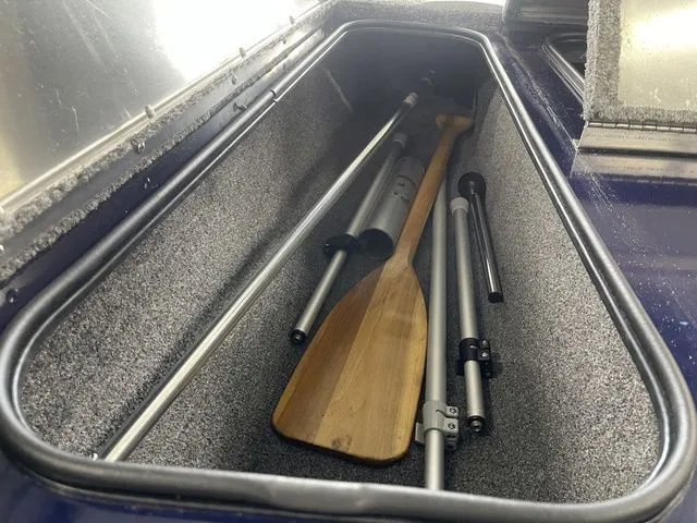 Slide: The Image of Tracker Pro Team 175 TF 2021 - 15