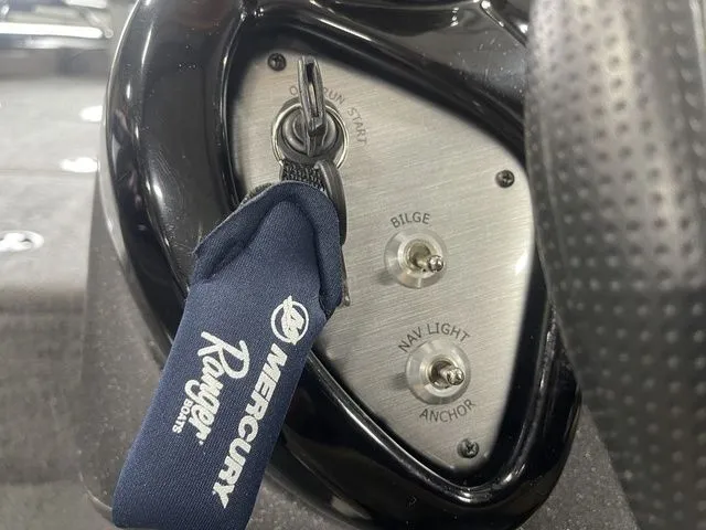 Slide: The Image of Tracker Pro Team 175 TF 2021 - 24