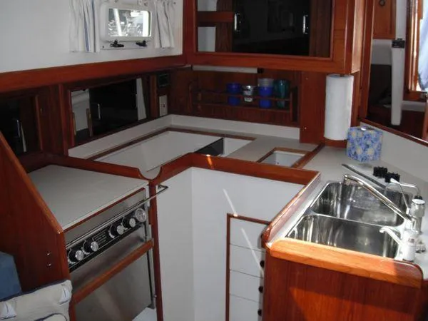 Slide: The Image of Nonsuch 36 1992 - 17