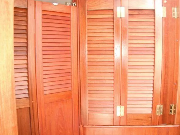 Slide: The Image of Nonsuch 36 1992 - 25