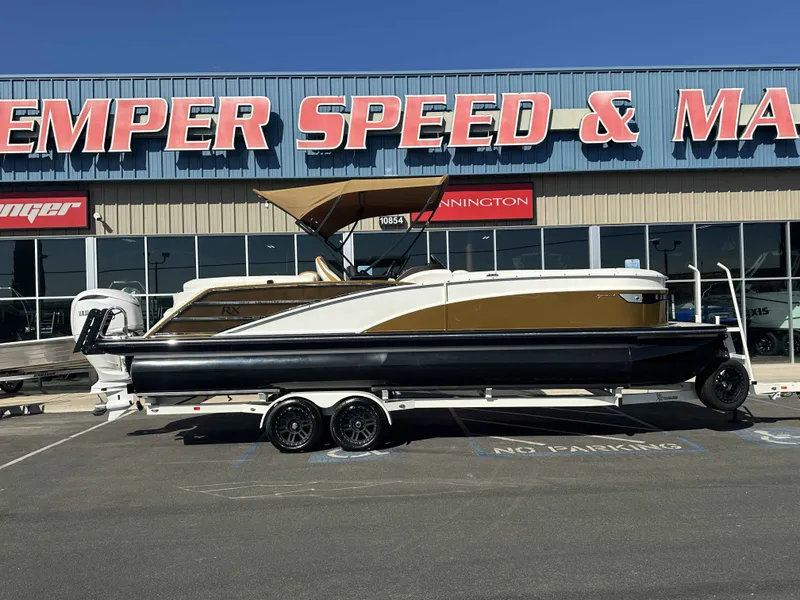 The Image of Bennington 25 RXFB 2025 - 1