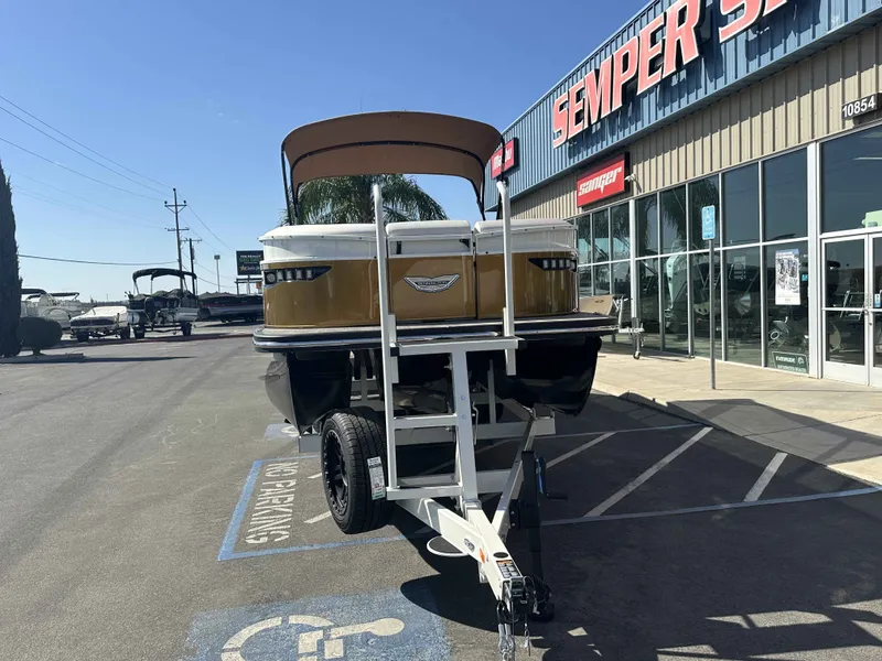 Slide: The Image of Bennington 25 RXFB 2025 - 9