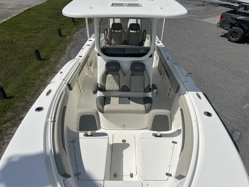 Slide: The Image of Key West 260 Center Console 2025 - 10