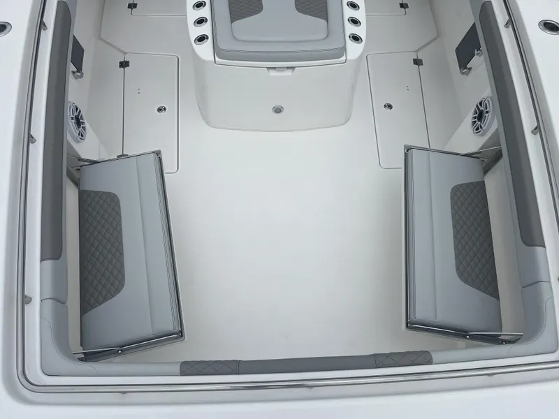 Slide: The Image of Caymas 34 CT 2025 - 4