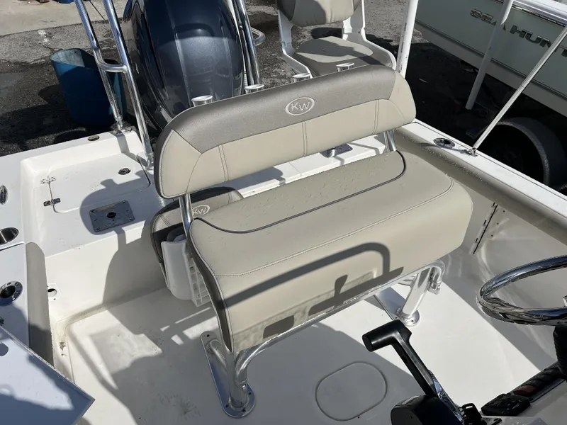 Slide: The Image of Key West 188BR 2022 - 3