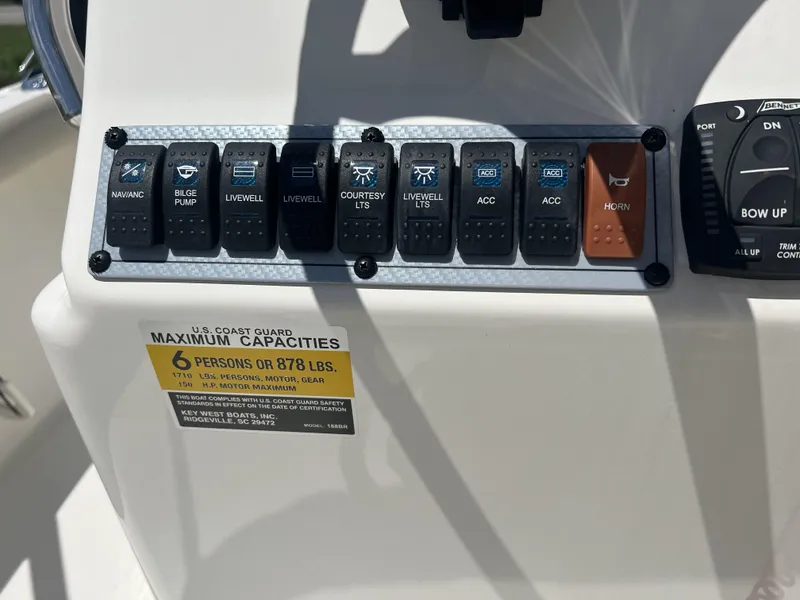 Slide: The Image of Key West 188BR 2022 - 5