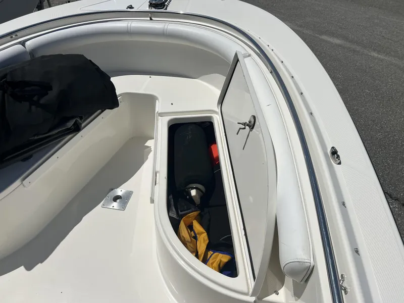 Slide: The Image of Edgewater 245CC 2007 - 6