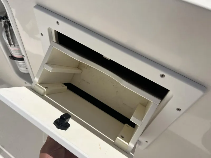 Slide: The Image of Edgewater 245CC 2007 - 7