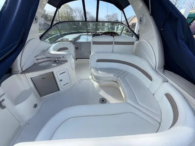 Slide: The Image of Sea Ray Sundancer 320 2005 - 12