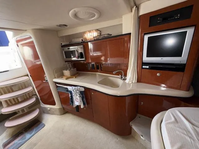 Slide: The Image of Sea Ray Sundancer 320 2005 - 19