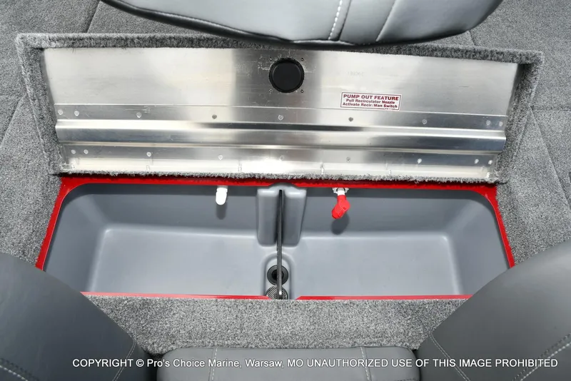 Slide: The Image of Tracker Pro Team 190 TX 2025 - 54