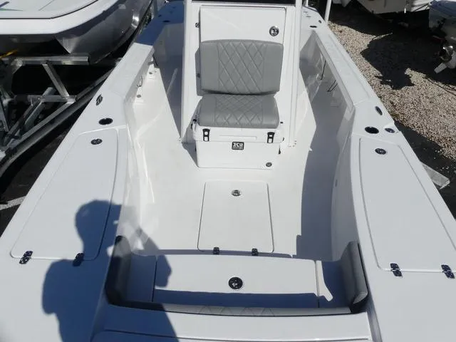 Slide: The Image of Blazer 2550 GTS 2025 - 18