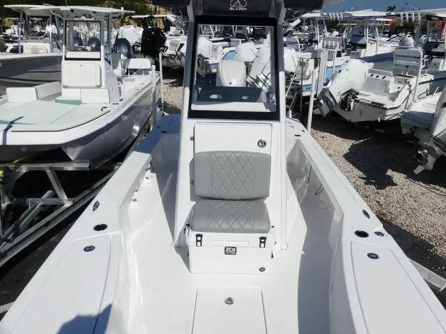 Slide: The Image of Blazer 2550 GTS 2025 - 19