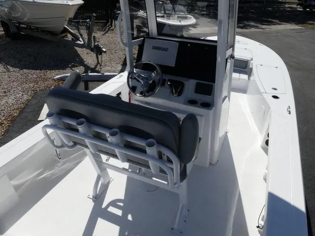 Slide: The Image of Blazer 2550 GTS 2025 - 23