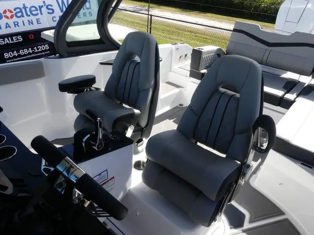 Slide: The Image of Monterey Elite 27 OB 2025 - 13