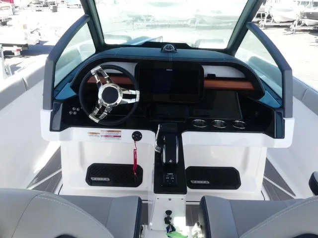 Slide: The Image of Monterey Elite 27 OB 2025 - 8