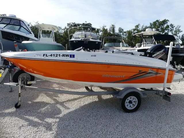 Slide: The Image of Bayliner Element E16 2019 - 3