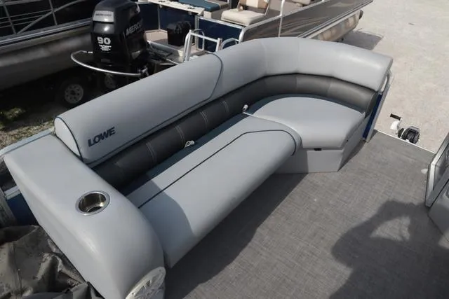 Slide: The Image of Lowe SF 232 2018 - 12