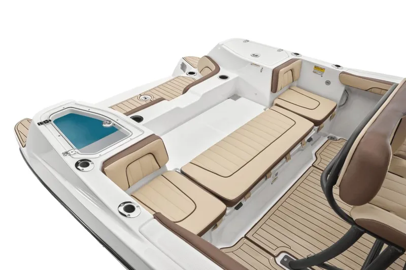 Slide: The Image of Yamaha 255 FSH Sport H 2025 - 4