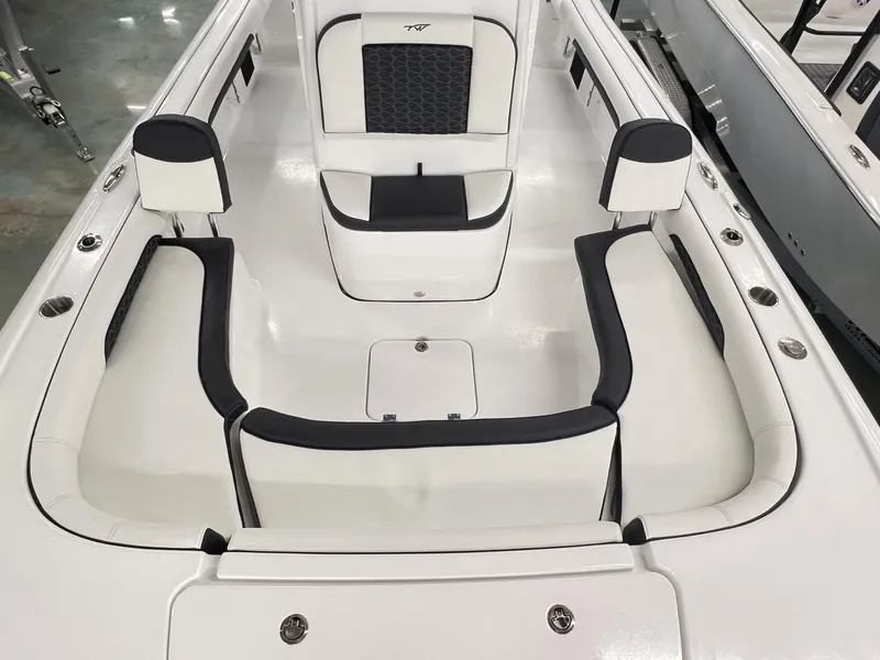 Slide: The Image of Tidewater 2500 Carolina Bay 2025 - 5