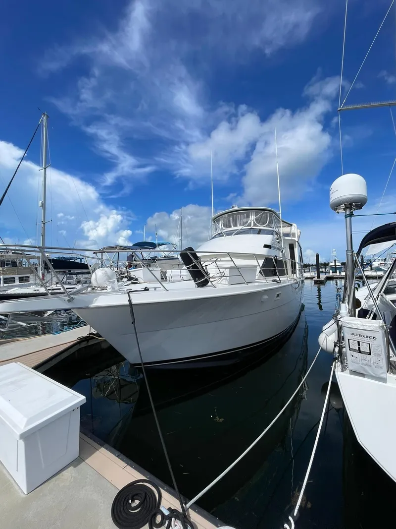 Slide: The Image of Hatteras 52 Motor Yacht 1995 - 118