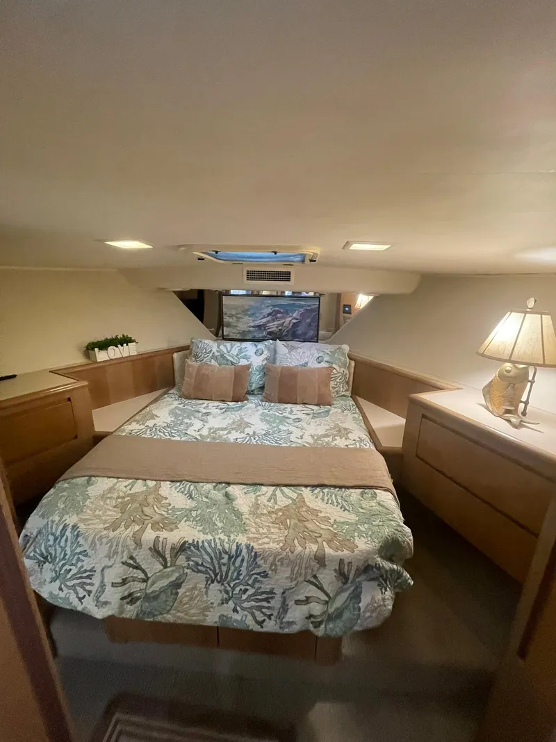 Slide: The Image of VIP STATEROOM FORWARD WITH QUEEN ISLAND BERTH - 29