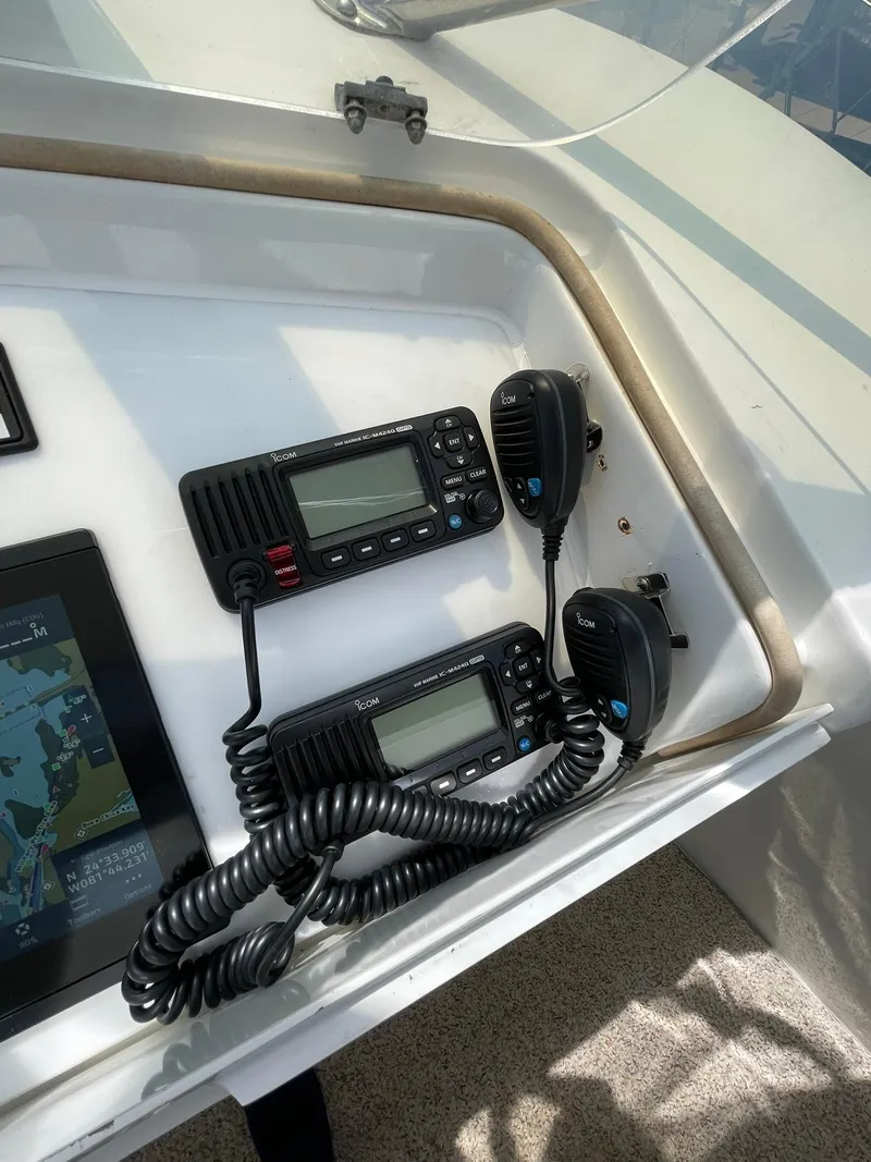 Slide: The Image of Hatteras 52 Motor Yacht 1995 - 80