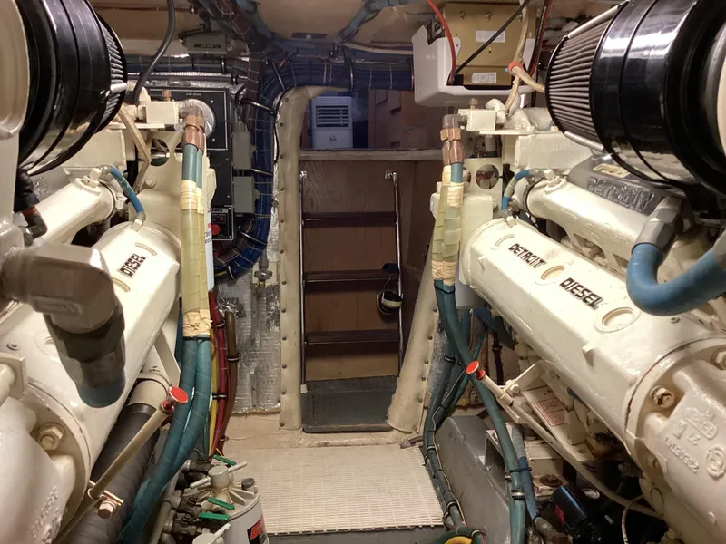 Slide: The Image of ENGINE ROOM LOOKING AFT - 95