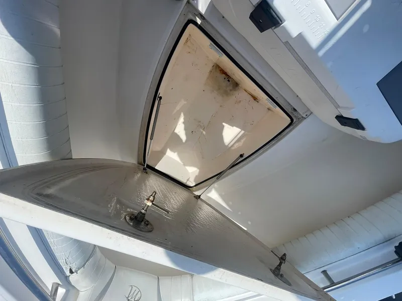 Slide: The Image of FORWARD IN DECK FISHBOX - 18