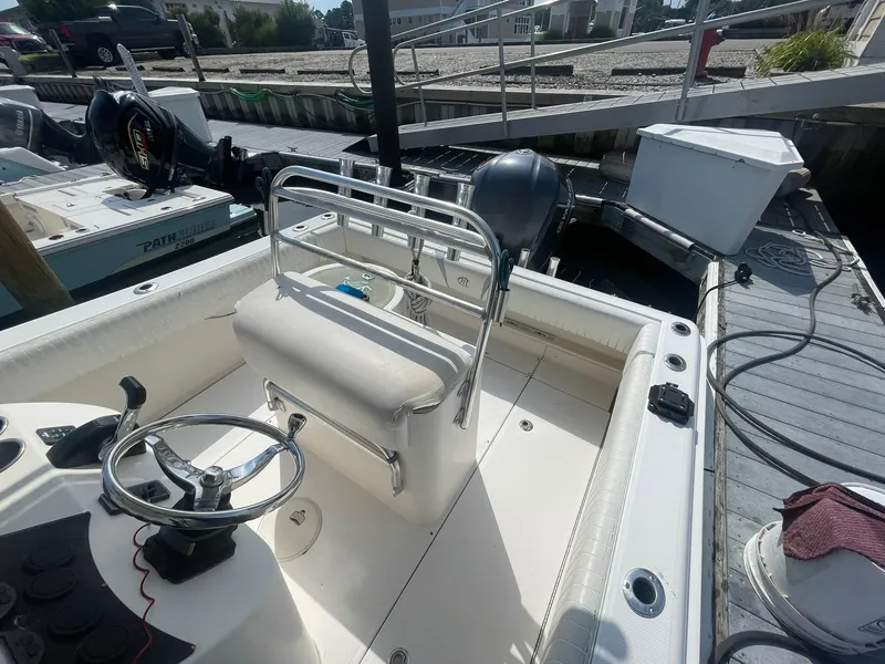 Slide: The Image of AFT COCKPIT OVERVIEW LOOKING AFT - 7